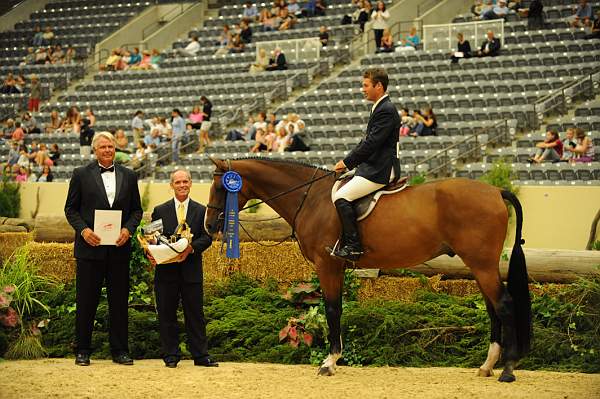 USHJA-Derby-Rnd2-Awards-DER_0053-Lonestar-HuntTosh-DDeRosaPhoto.jpg