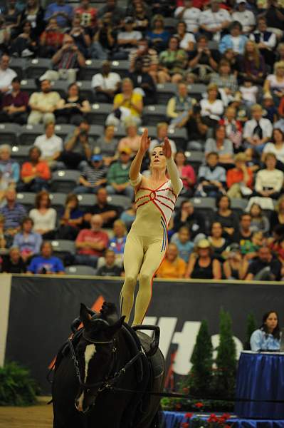 WEG3-10-7-10-Vaulting-5809-DDeRosaPhoto.jpg