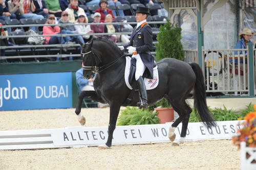 WEG-9-28-10-DressageGP-6507-EdwardGal-MoorlandsTotilas-DDeRosaPhoto.jpg