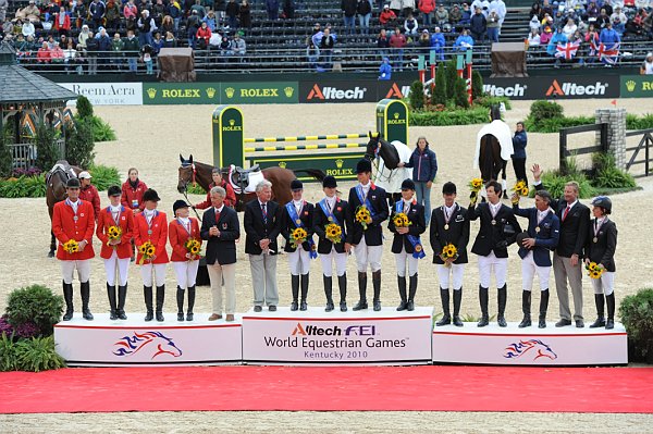 WEG3-10-3-10-EV-Medals-DSC_6106-DDeRosaPhoto.jpg