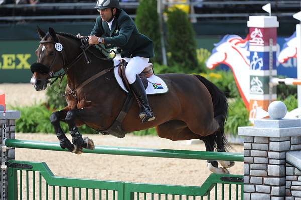 WEG2-10-4-10-SJ-8216-CharlesLuyckx-Olilbero-DDeRosaPhoto.JPG