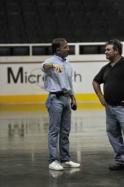 WIHS-10-24-10-Setup-0011-DDeRosaPhoto.JPG