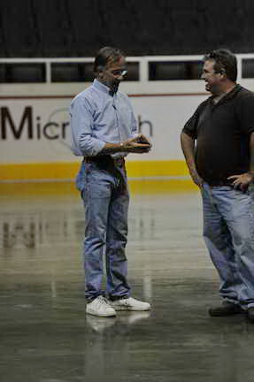 WIHS-10-24-10-Setup-0013-DavidDistler-DDeRosaPhoto.JPG