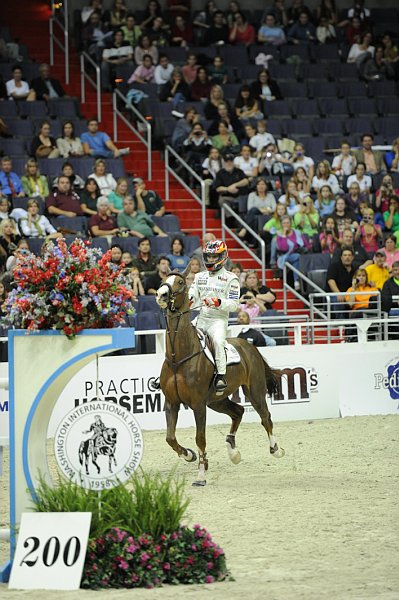 WIHS2-10-28-10-4913-PalouchinDeLigny-RodrigoPessoa-DDeRosaPhoto.jpg