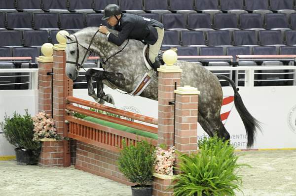 WIHS1-10-26-10-Cl3-GrConfHtr-7653-Casallo-BobCrandall-DDeRosaPhoto.jpg