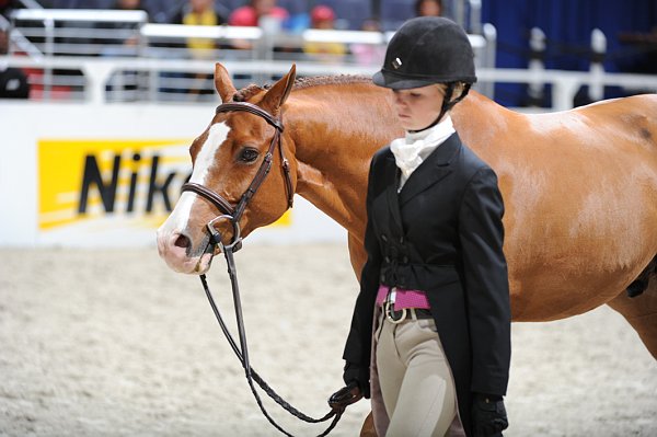 WIHS4-10-31-10-Cl124-LgPnyHtr-0126-Chakko-AllisonToffolon-DDeRosaPhoto.jpg