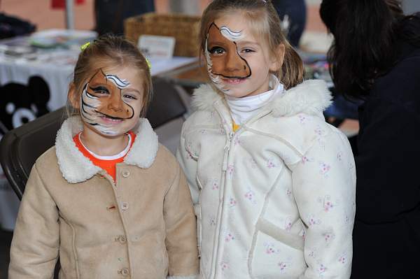 KIDS_DAY-WIHS2-10-30-10-7311-DDeRosaPhoto.jpg