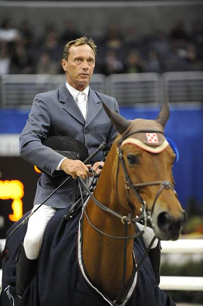 WIHS-10-23-09-DER_7092-OpJpr213-Olinda-ToddMinikus-Winners-DDeRosaPhoto.jpg