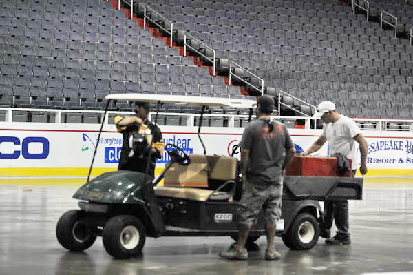 WIHS-10-24-10-Setup-0139-DDeRosaPhoto.jpg