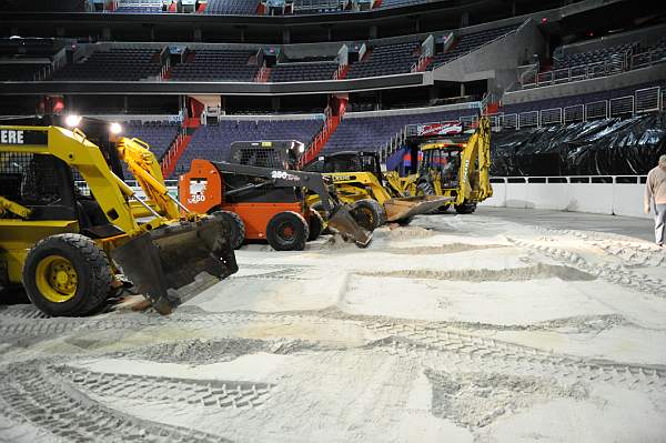 WIHS-10-24-10-Setup-0270-DDeRosaPhoto.jpg