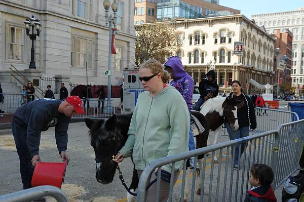 WIHS3-10-30-10-DSC_8259-KidsDay-DDeRosaPhoto.jpg