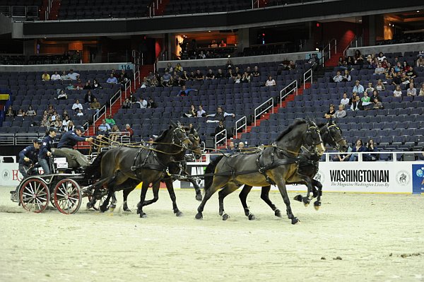 Washingtonian-WIHS2-10-28-10-4701-DDeRosaPhoto.jpg