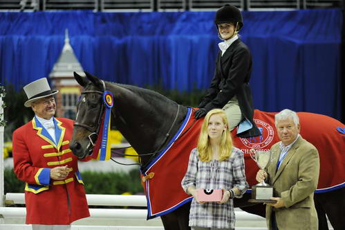 WIHS1-10-26-10-Cl186-WIHS_ChHtrCH-9565-Movado-BaileyBoyland-DDeRosaPhoto.jpg