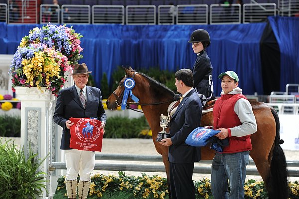 WIHS2-10-30-10-WIHSPnyEqFinals-7566-VivianYowan-Rockette-DDeRosaPhoto.jpg