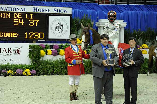 Presentation-WIHS2-10-28-10-0001-DDeRosaPhoto.JPG