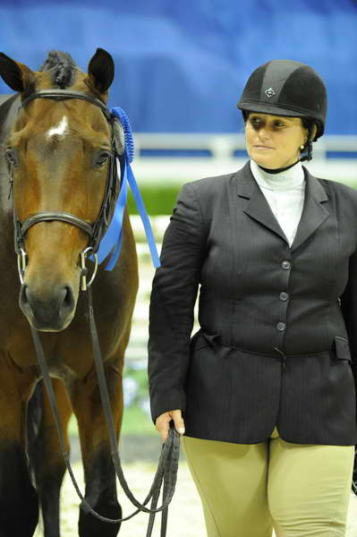 BridgetHallman-WIHS1-10-26-10-Cl52-A-O-Htr35-U-8857-DoTell-DDeRosaPhoto.jpg