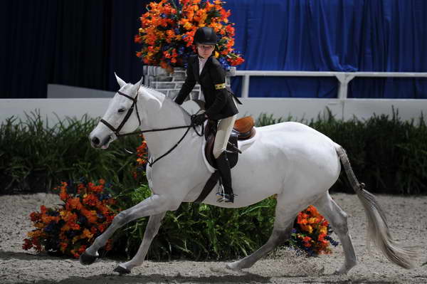 LillieKeenan-WIHS2-10-28-10-2853-CCoastZ-DDeRosaPhoto.JPG