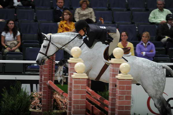 StacyArani-WIHS1-10-26-10-Cl62-A-O-Htr-o35-8935-Bolero-DDeRosaPhoto.JPG