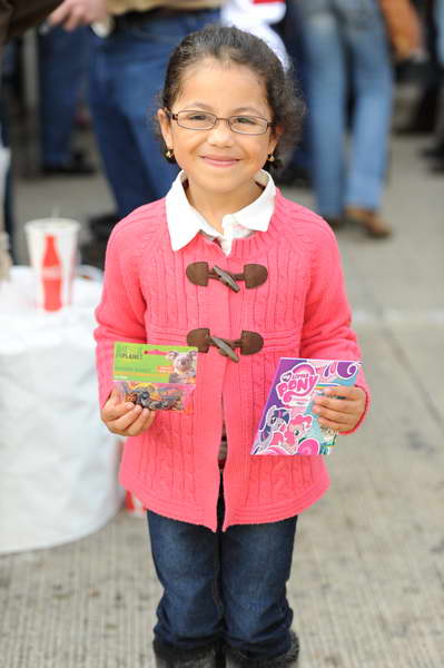 KidsDay-WIHS2-10-30-10-7319-KidsDay-DDeRosaPhoto.JPG