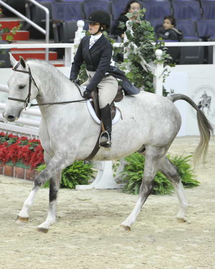 MollyCole-Newport-WIHS6-10-30-11-Cl191-WIHSRgHtrHrsFinals-7344-DDeRosaPhoto.JPG