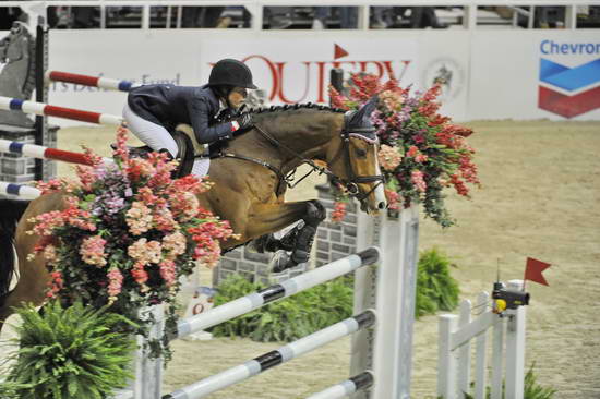 WIHS5-10-29-11-PresCup-1252-Urban-BlytheMarano-DDeRosaPhoto