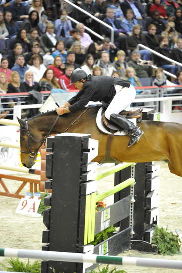 WIHS5-10-29-11-PresCup-1377-GreatAmerican-MarkLeone-DDeRosaPhoto