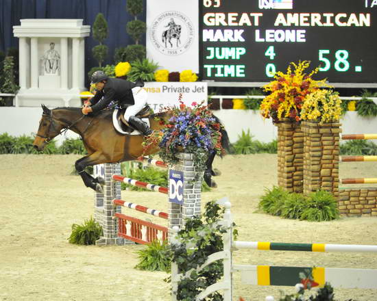 WIHS5-10-29-11-PresCup-1398-GreatAmerican-MarkLeone-DDeRosaPhoto