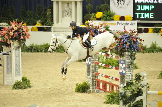 WIHS5-10-29-11-PresCup-1708-Indigo-MargieEngle-DDeRosaPhoto