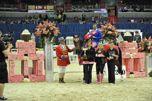 WIHS3-10-27-11-Gambler-3110-Sweetheart-ToddMinikus-DDeRosaPhoto