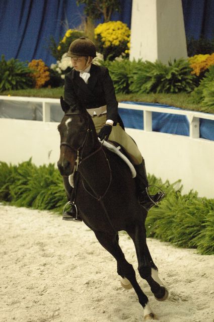 39-WIHS-LaurenMoyer-IfIt_sDark-10-25-05-ChildrensHtrs-DDPhoto.JPG