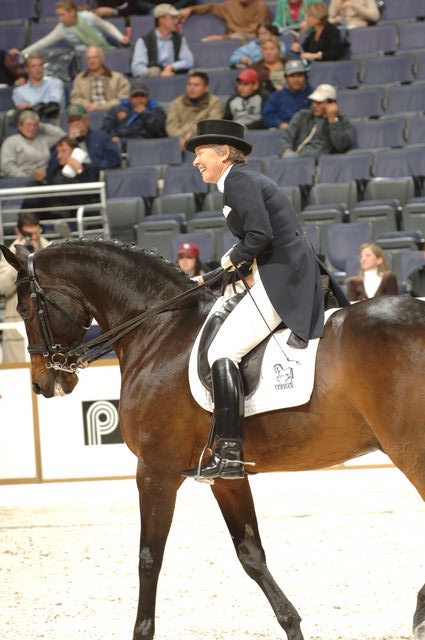 29-WIHS-CathyMorelli-BeSe-Dressage-10-27-05-DDPhoto.JPG