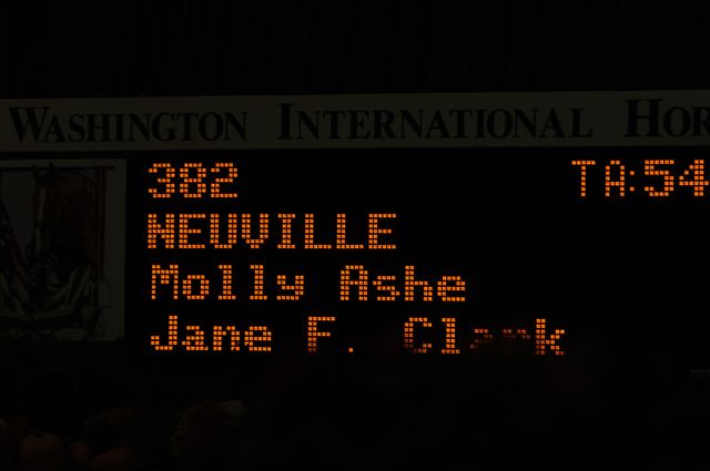 091-WIHS-MollyAshe-Neuville-10-27-05-Class210-DDPhoto.JPG