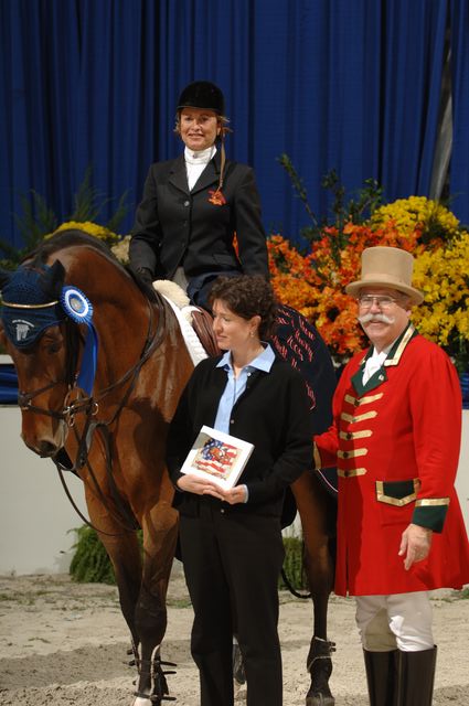 046-WIHS-MargieEngle-HCAlibi-10-29-05-H_amp_H-DDPhoto.JPG