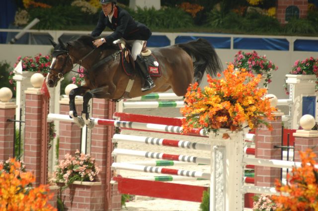 117-WIHS-MichaelWhitaker-MozartdesHayettes-10-29-05-DDPhoto.JPG