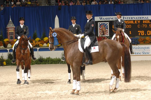 830-WIHS-10-27-06-&copy;DeRosaPhoto.JPG