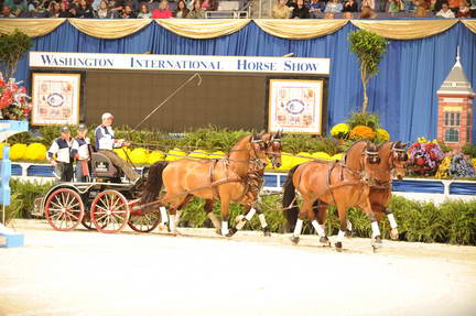 10-24-08-WIHS-729-DeRosaPhoto.jpg