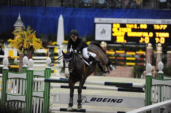 WIHS-10-24-10-PresCup-DSC_0899-Oliver-JudyGarofaloTorres-DDeRosaPhoto.jpg