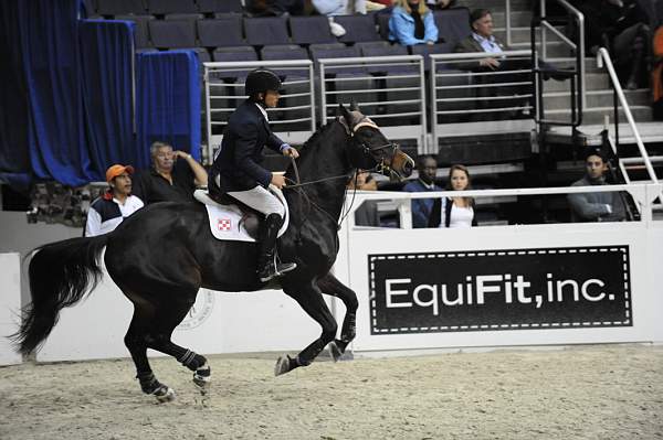 WIHS-10-24-10-PresCup-DSC_1338-Alaska-ToddMinikus-DDeRosaPhoto.jpg