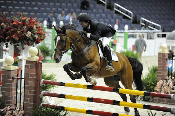 WIHS-10-23-09-DER_8654-BistroZ-BenjaminSimpkins-A-OJprs-DDeRosaPhoto.jpg