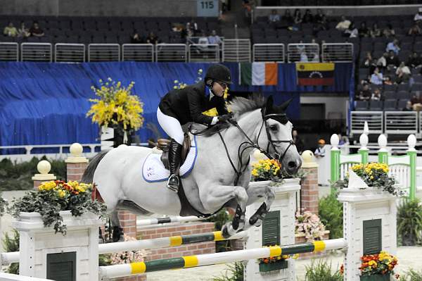 WIHS-10-24-09-Cl203JrJpr-DSC_9345-SapphiraWade-AmberHenter-DDeRosaPhoto.jpg