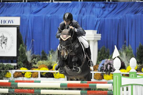 WIHS-10-22-09-OpJpr210-DER_5868-Alaska-ToddMinikus-DDeRosaPhoto.jpg