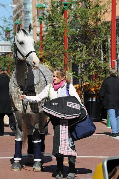 WIHS-10-19-09-DSC_417-AroundGroundsOutside-DDeRosaPhoto.jpg