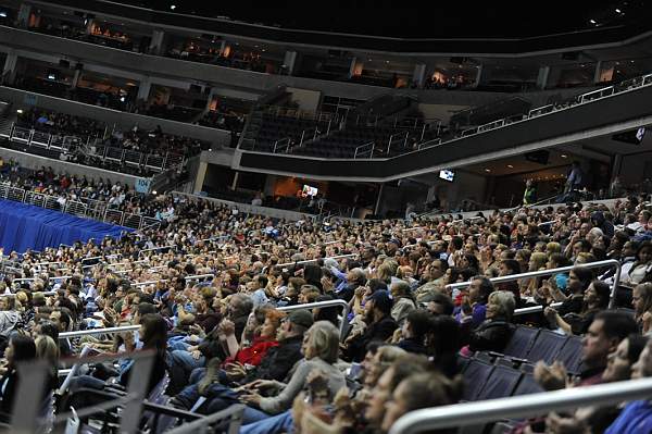 WIHS-10-24-09-DSC_1002-Crowds-DDeRosaPhoto.jpg