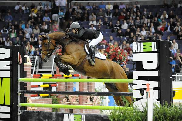 WIHS-10-24-09-DSC_1417-LirvingdeVolsin-KateLevy-Sponsors-DDeRosaPhoto.jpg