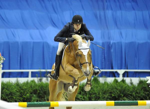 WIHS-10-21-09-AdultJprCh-DSC_3385-Herriot-JacksonSchurtz-DDeRosaPhoto.jpg