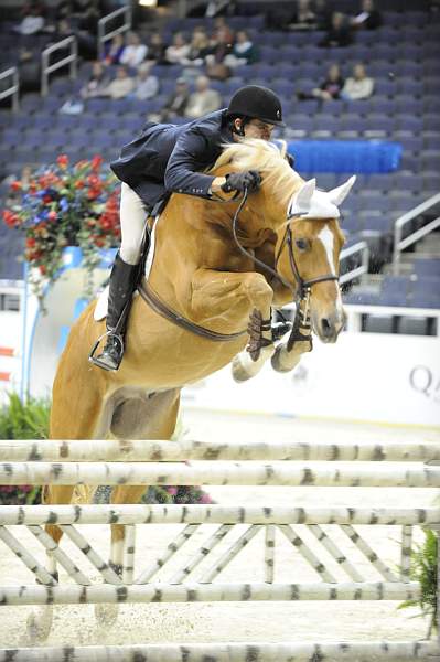 WIHS-10-21-09-AdultJprCh-DSC_3388-Herriot-JacksonSchurtz-DDeRosaPhoto.jpg