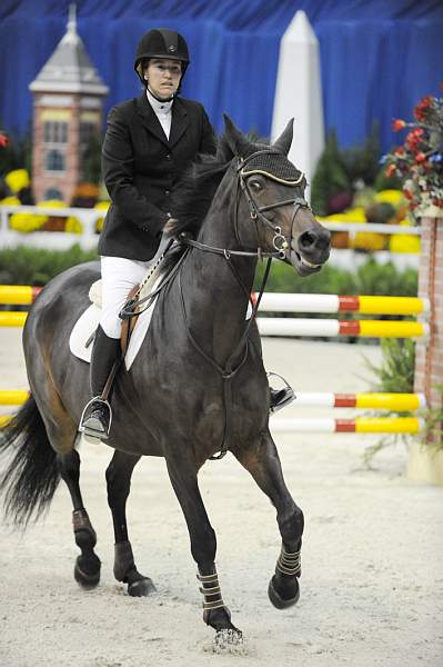 WIHS-10-21-09-AdultJprCh-DSC_3413-PasificSun-SarahKirson-DDeRosaPhoto.jpg