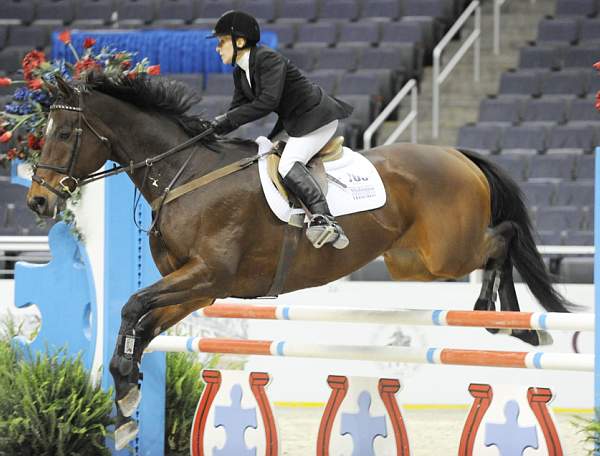 WIHS-10-21-09-AdultJprCh-DSC_3457-Shock-KarenThurm-Ferreri-DDeRosaPhoto.jpg