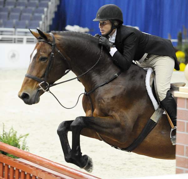 WIHS-10-20-09-DSC_1111-SurfsUp-CindySchmidt-DDeRosaPhoto.jpg