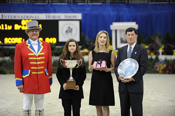 WIHS-10-24-09-Cl182-WIHSJrEqJpr-DSC_0370-JohnFranzreb-JulietReid-EricStraus-DDeRosaPhoto.jpg